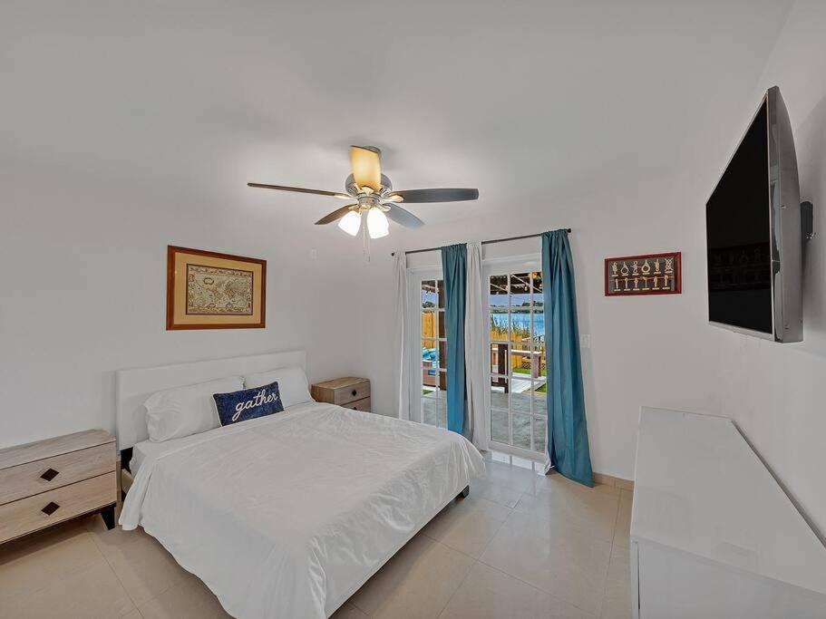 Supervilla - Lakefront - Sunsets, Kayaks, Grill Fort Lauderdale Buitenkant foto